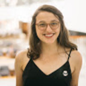 Meet your Posher, Caitlin